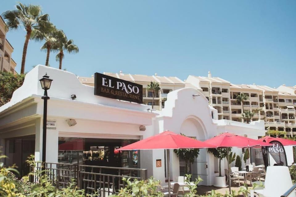 Apartamento Castle Harbour Apartment hotel in Los Cristianos
