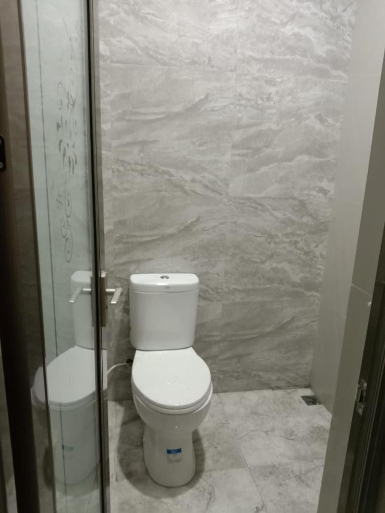Toilet, Bathroom