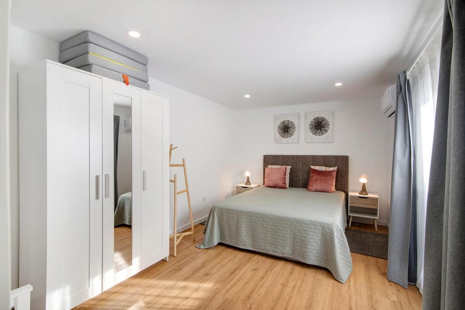 Living room, Bedroom