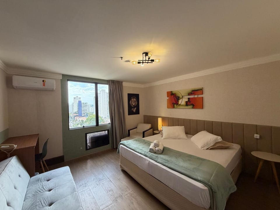 Bed, Bedroom, air conditioner