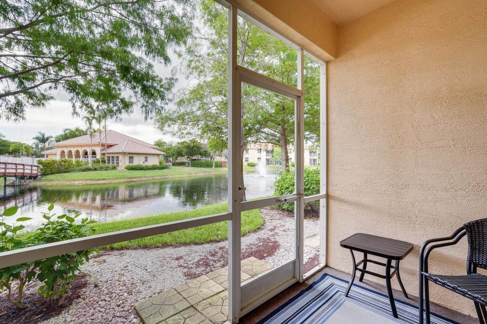 Fort Myers Condo: Community Pool + Fitness Center House in Iona