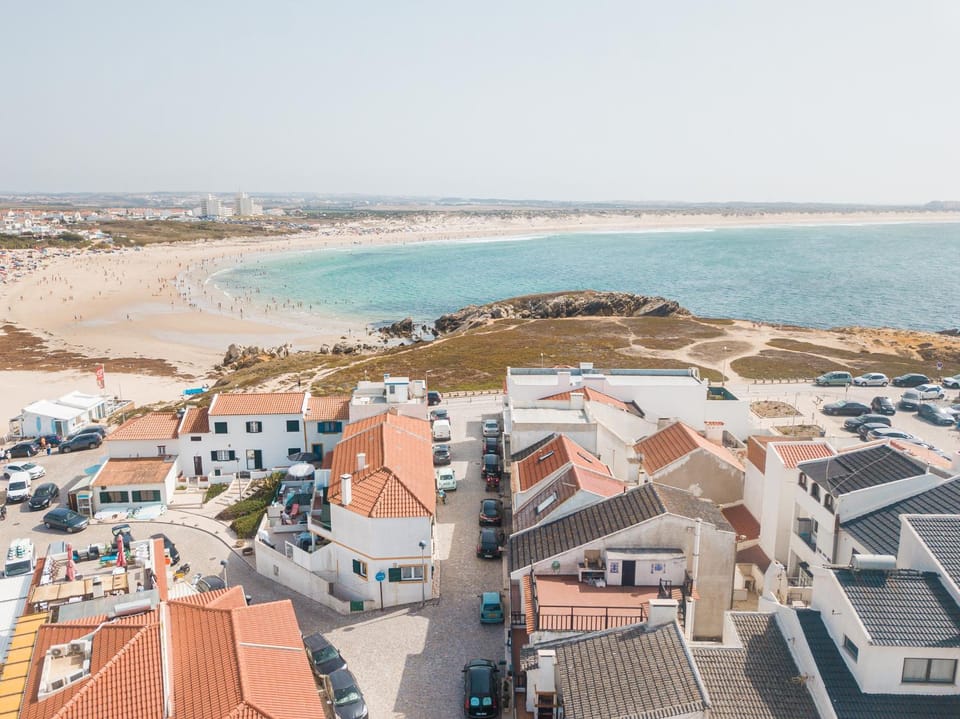 T3 Praia do Baleal House in Peniche