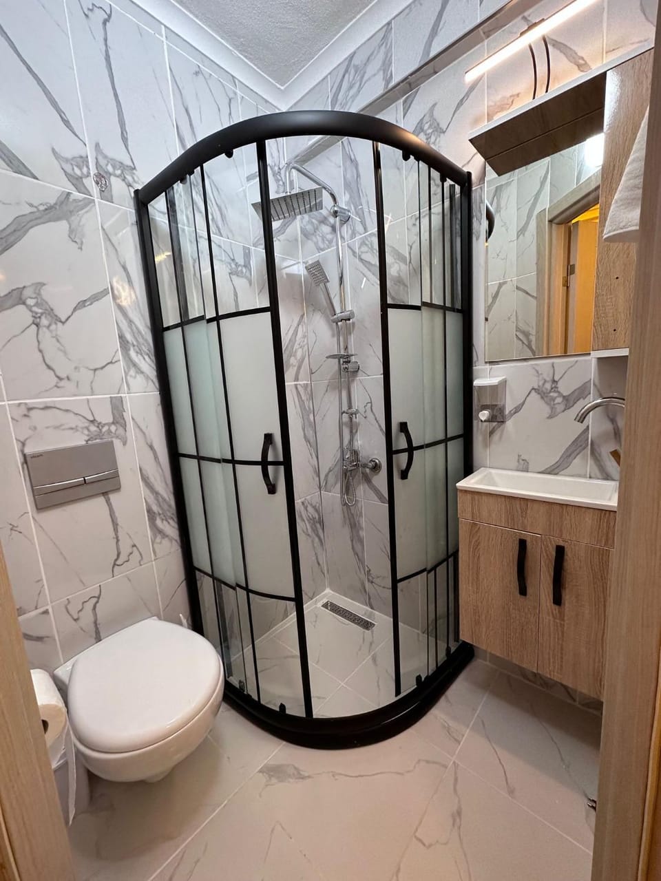 Shower, Bathroom