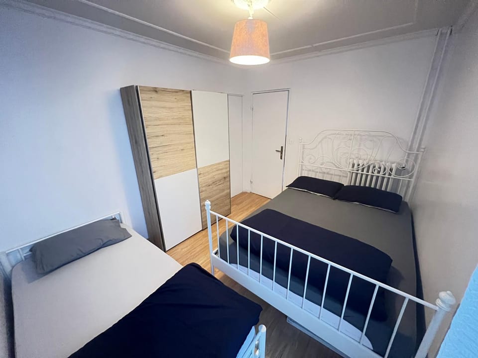 Bel appartement proche Paris métro 4 Apartment in Île-de-France