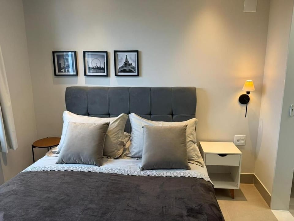 Three suites just steps from the beach Apartment in Rio de Janeiro