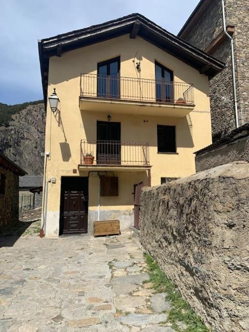 Casa Jarca 1er piso, a 1km de Canillo - HUT 8061 Apartment in Andorra