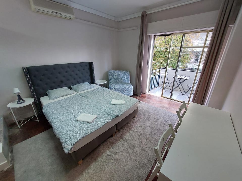 Lisbon`s best at Campo Pequeno Bed and Breakfast in Lisbon