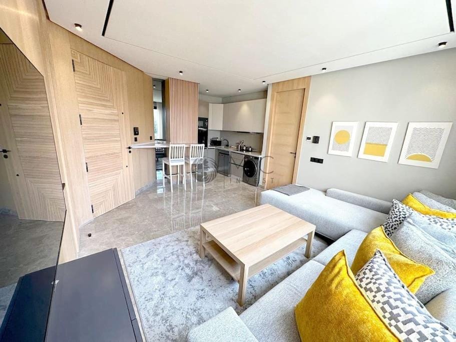 The Besty Ocean Suite-By Ayla Stay Apartment in Casablanca