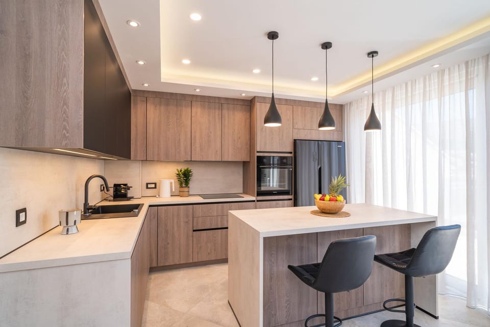 Kitchen or kitchenette, pet friendly, stove