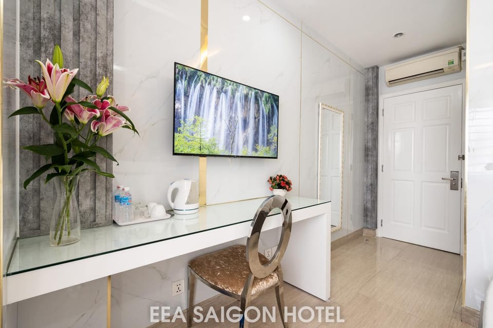 EEA Central Saigon Hotel Hotel in Ho Chi Minh City