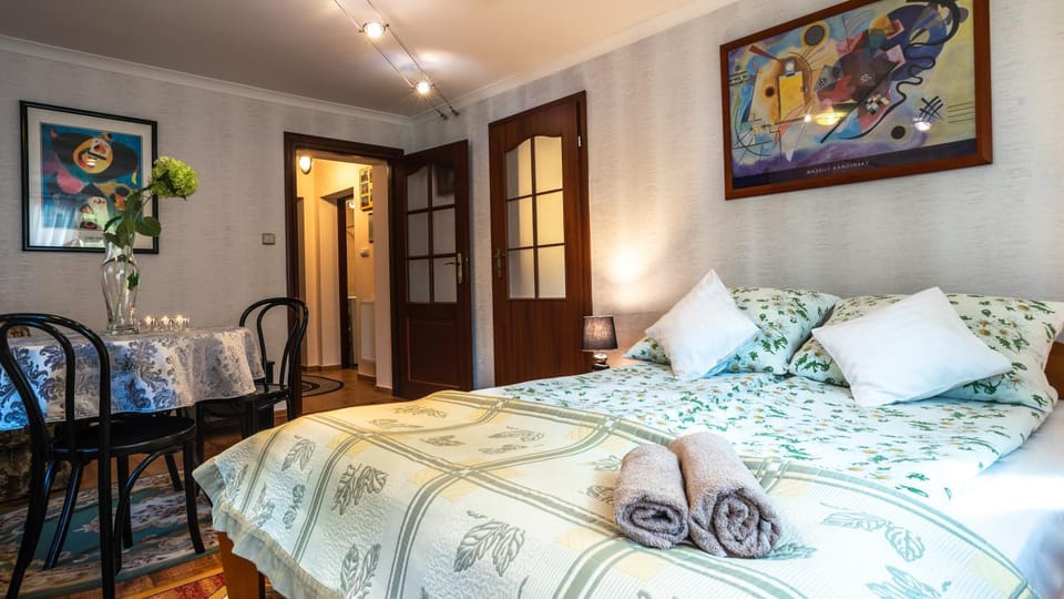 Apartament Przy Słonecznej Apartment in Lower Silesian Voivodeship