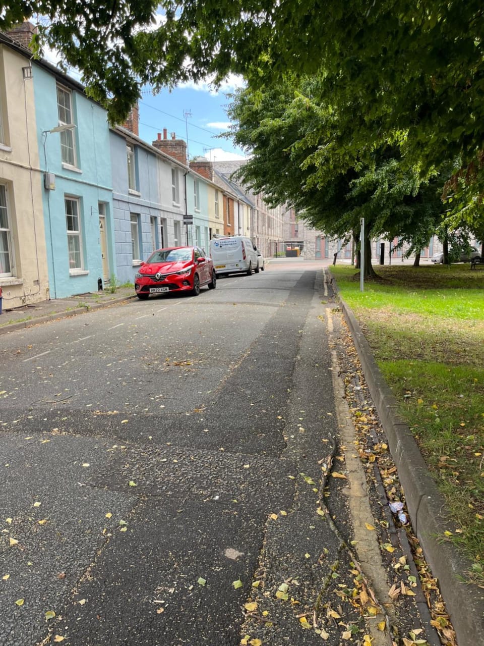 Property building, Neighbourhood, Street view, Quiet street view, Parking