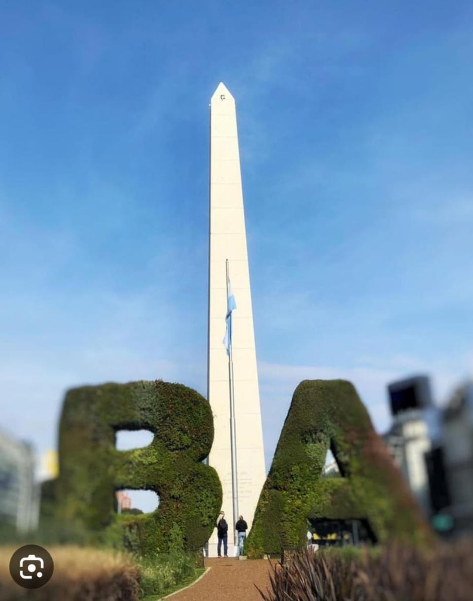 Nearby landmark, Day, Street view