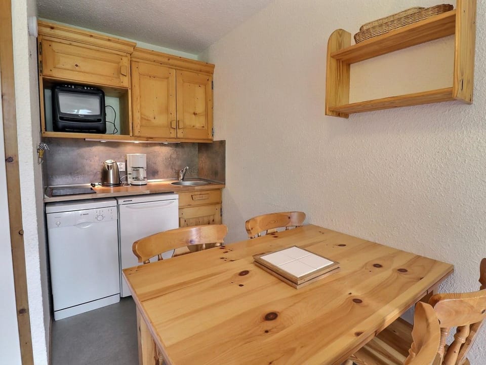 Charmant 2 pièces à Méribel, proche des pistes - FR-1-182-256 Apartment in Les Allues