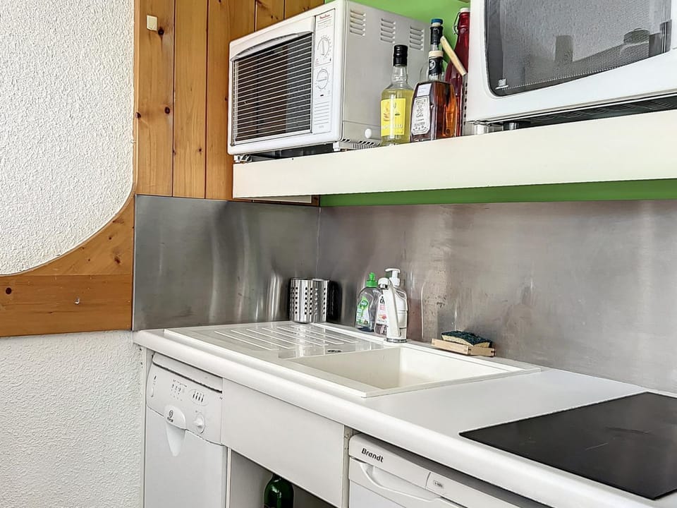 Studio lumineux au centre avec balcon, proche des pistes, Wifi gratuit - FR-1-346-554 Apartment in Landry