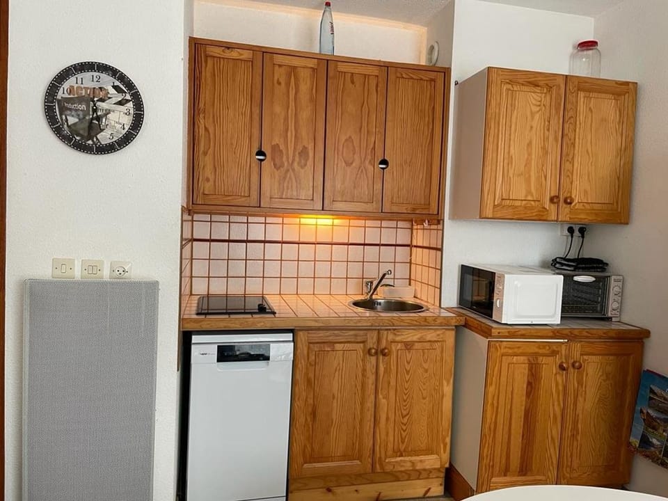 Studio cosy 2 pers avec terrasse, Barèges - Proche thermes et ski, navette gratuite - FR-1-403-102 Apartment in Aragon