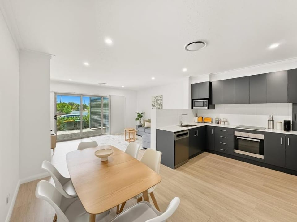Kincaid Central 2 Apartment in North Wagga Wagga