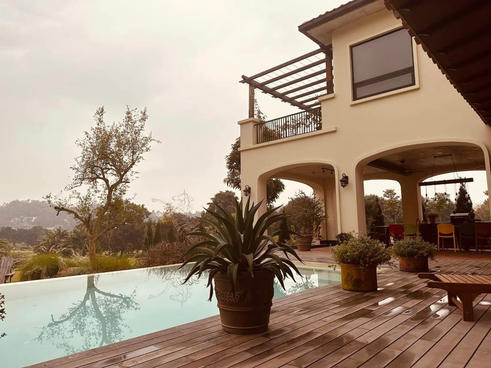 Property building, Pool view, Swimming pool