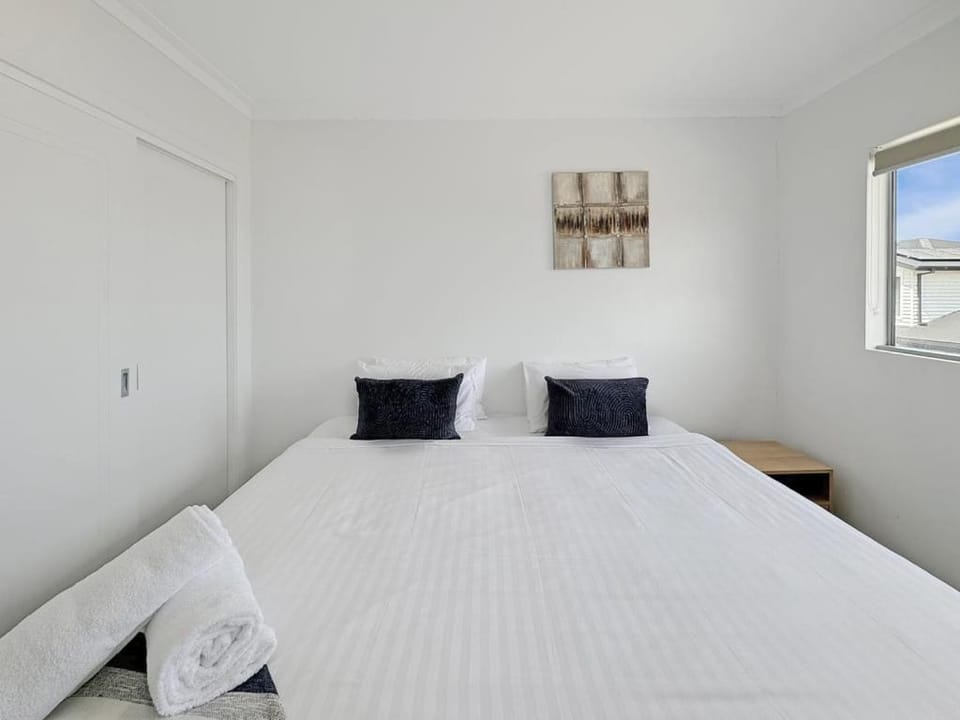 Kincaid Central 3 Apartment in North Wagga Wagga