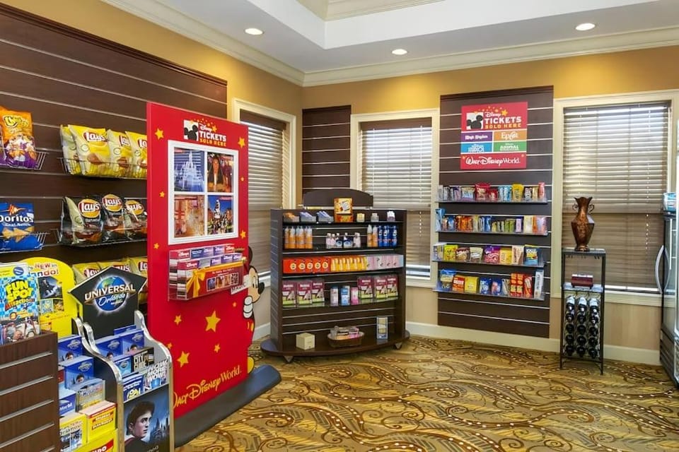 Entire Rental 3-BR Minutes from Disney x8 Hot tub Apartment 2204 Apartment in Orlando