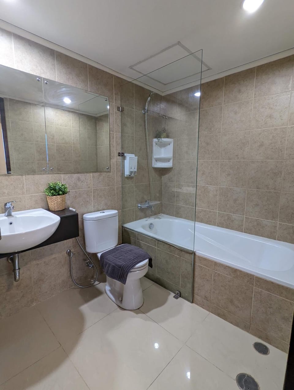 Cottonwood Apartment at Marbella Suites Dago Apartment in Bandung