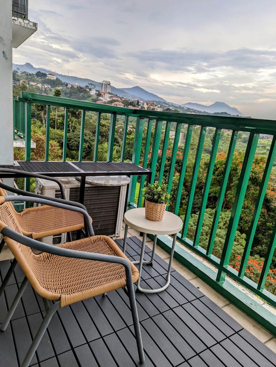 Cottonwood Apartment at Marbella Suites Dago Apartment in Bandung