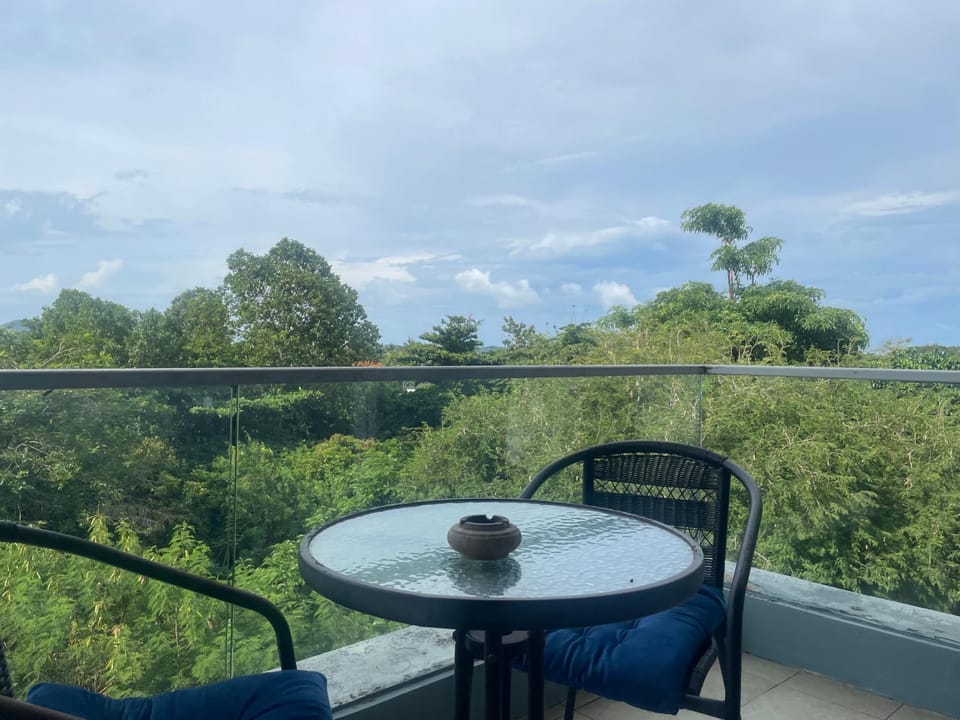 Day, Natural landscape, View (from property/room), Balcony/Terrace, Dining area