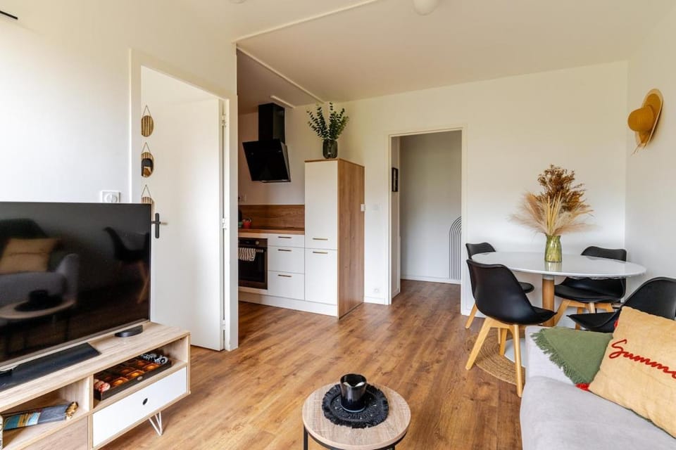 Appartement refait à neuf, 4 pers à Courseulles Apartment in Courseulles-sur-Mer