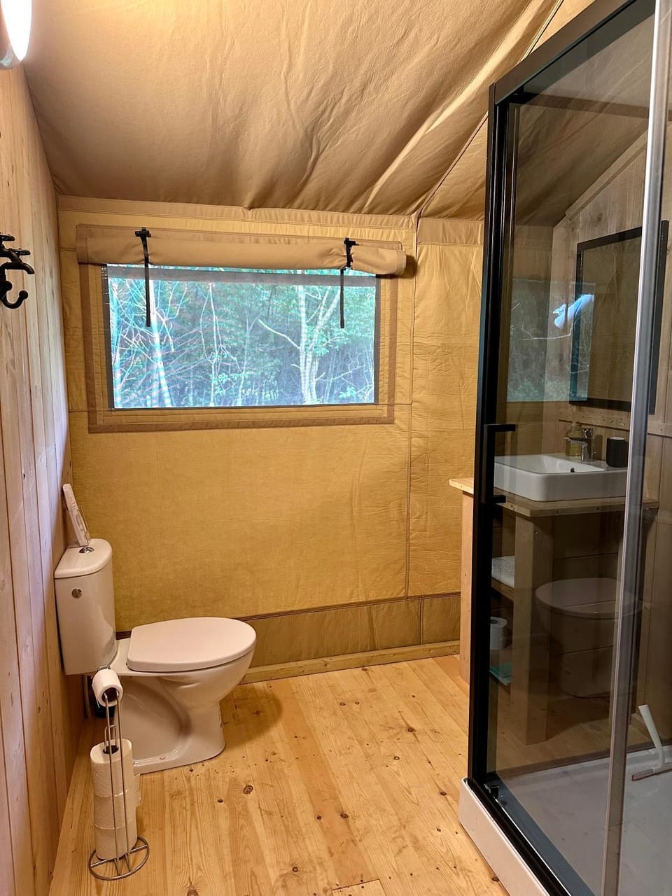 Cherry Tree Safari Lodge Luxury tent in East Devon District