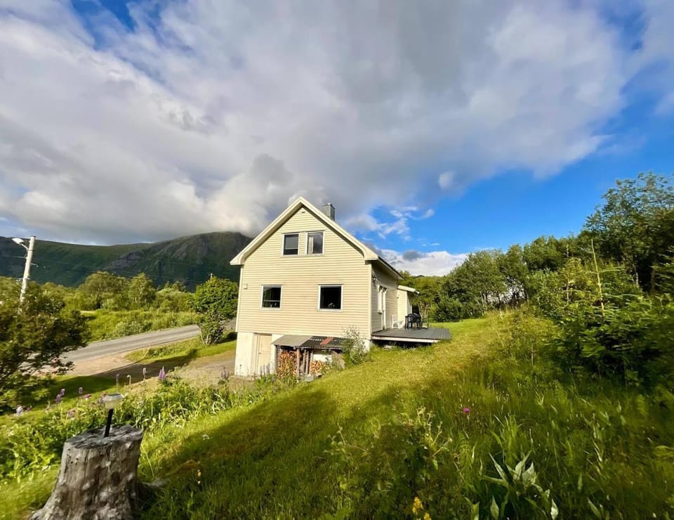 Property building, Mountain view