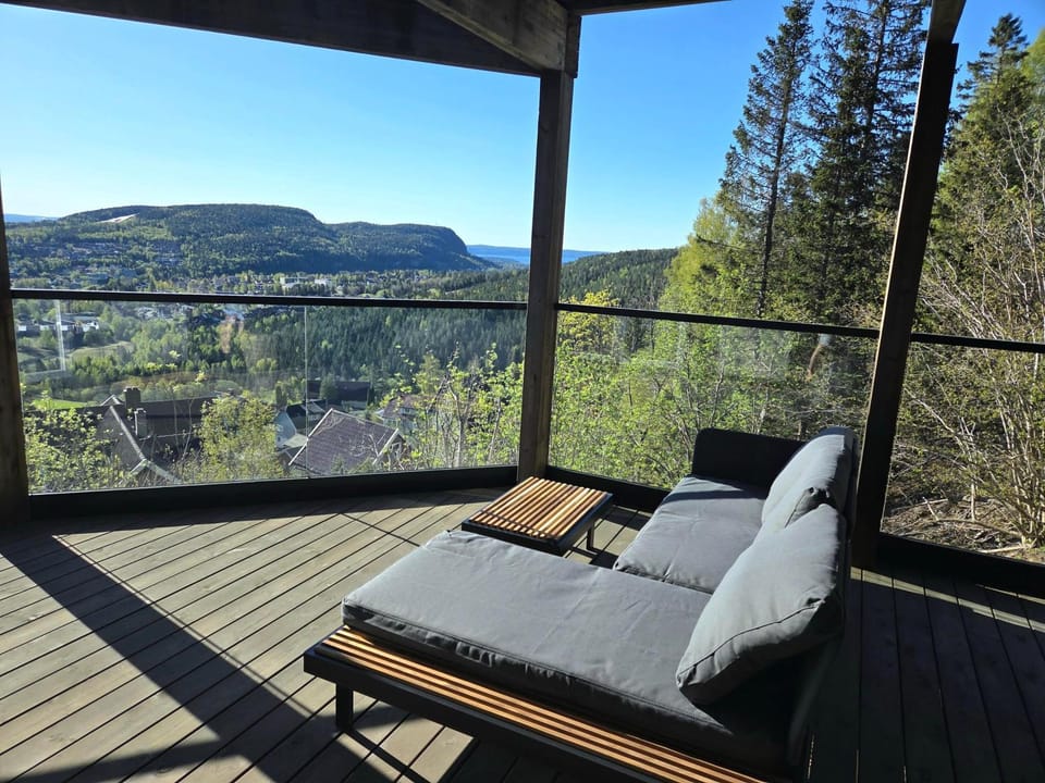 Spring, Day, Natural landscape, View (from property/room), Balcony/Terrace, Balcony/Terrace, Mountain view