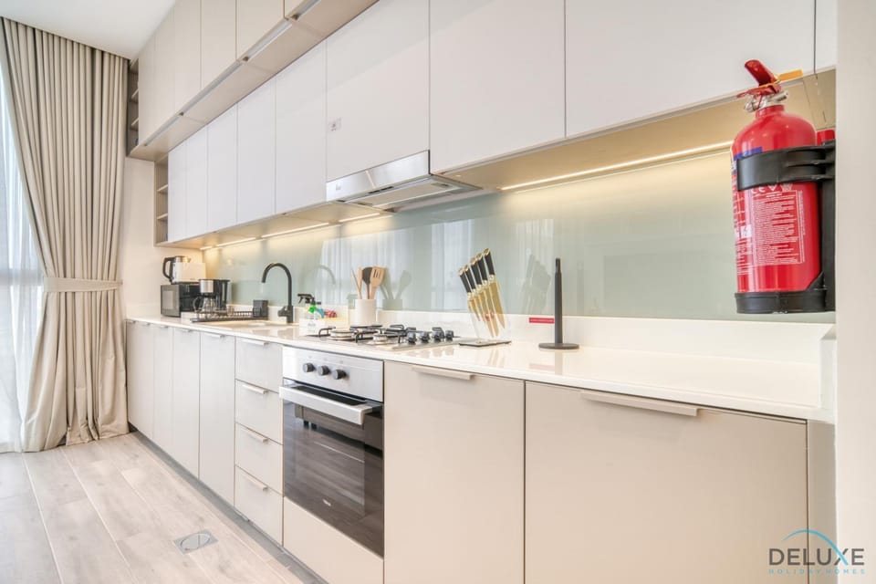 Kitchen or kitchenette, minibar, pet friendly, stove