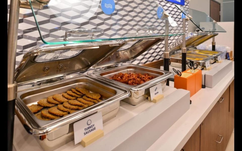 Food and drinks, Buffet breakfast