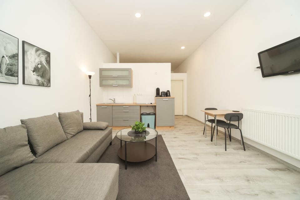 TV and multimedia, Living room, Dining area, kitchen