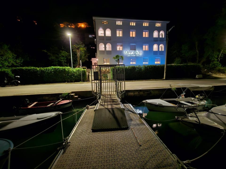 Property building, Night