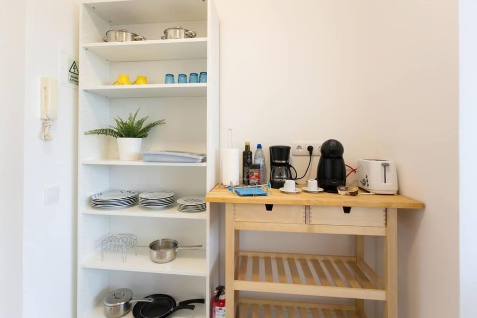 Apartment Banana Panorama: central Lido area Apartment in Funchal