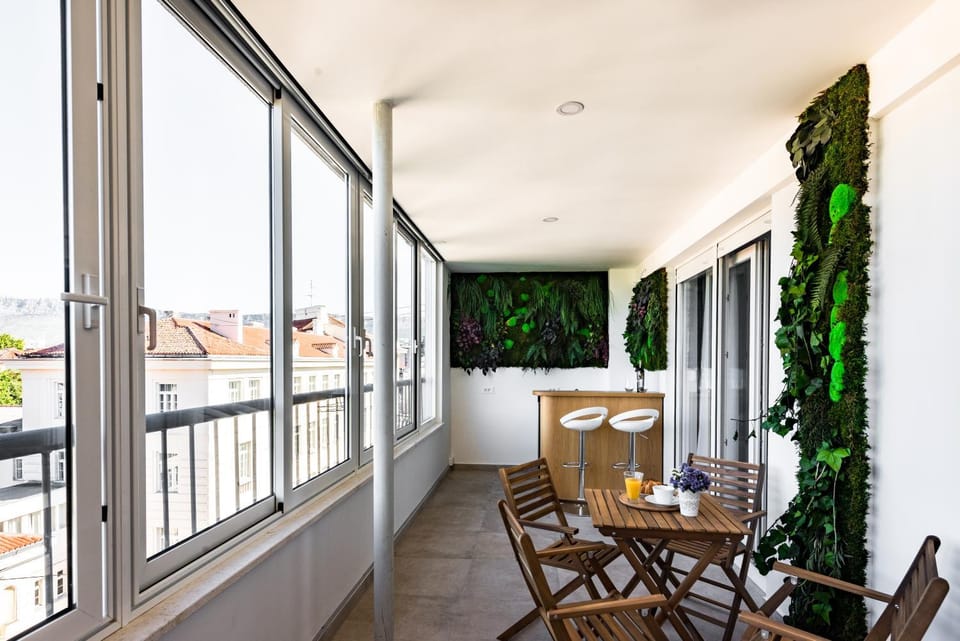 Day, View (from property/room), Balcony/Terrace, Balcony/Terrace, Seating area