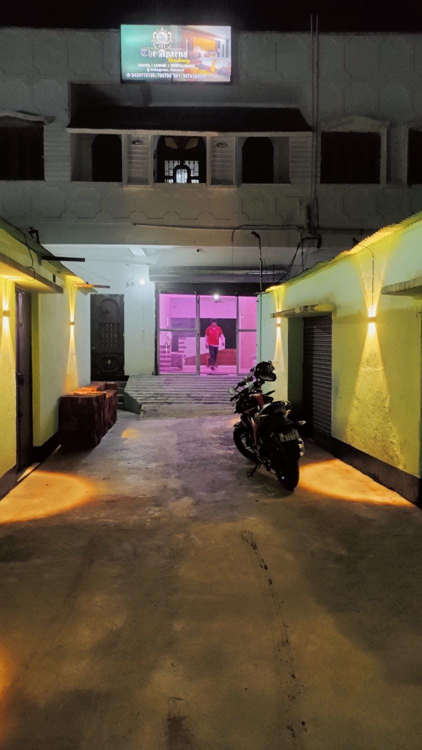 Hotel The Aparna Residency Hotel in West Bengal
