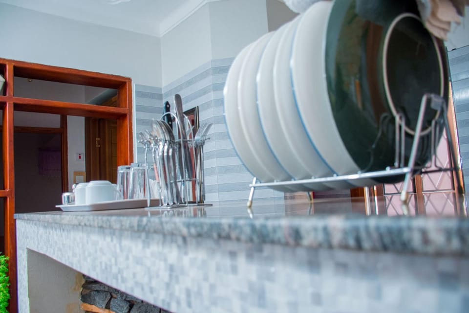 Travel Sanctuary residence - Luxury2 Apartment in Kampala