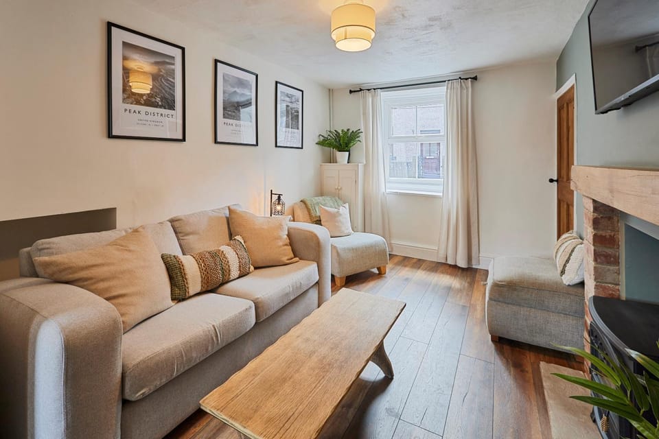 TV and multimedia, Living room, Seating area