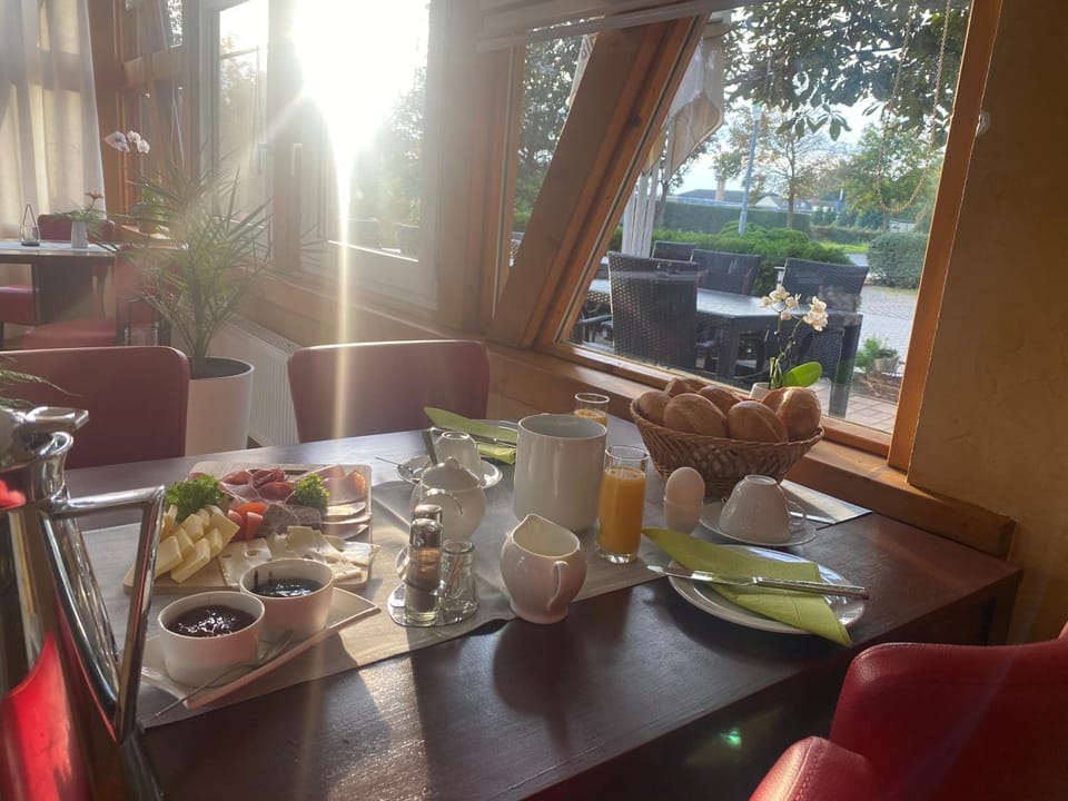 Gasthaus Am Colphus Hotel in Saxony-Anhalt, Germany