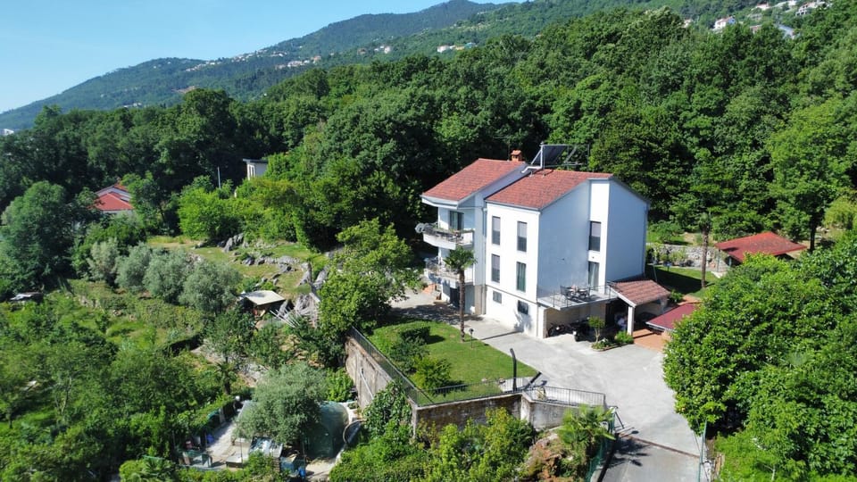Apartmani ViVa Apartment in Lovran