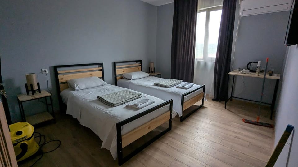 TV and multimedia, Photo of the whole room, towels