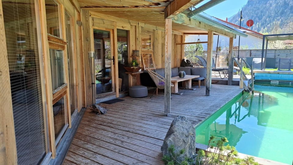 Balcony/Terrace, Pool view