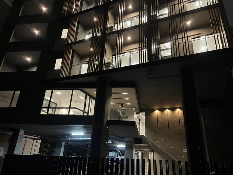 Property building, Night
