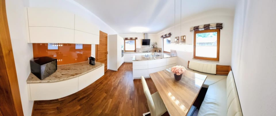 Kitchen or kitchenette, stove, kitchen