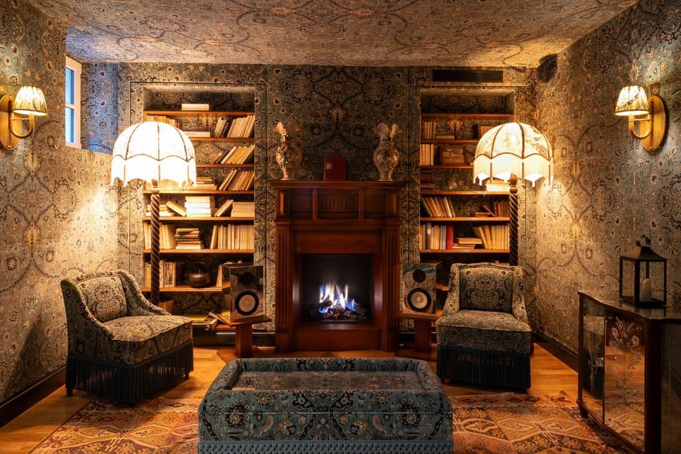 Seating area