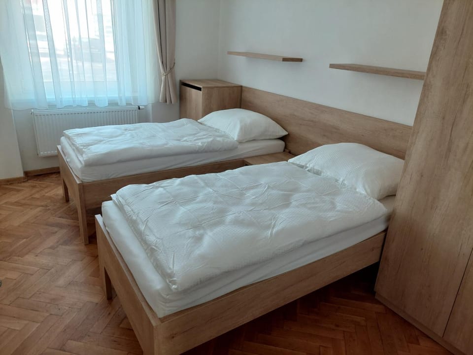 Penzion ČESKÁ FARMA Bed and Breakfast in Czechia