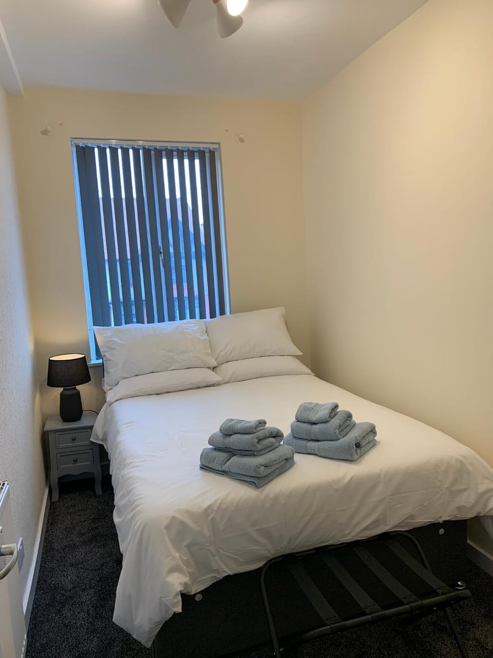 Photo of the whole room, Bedroom, towels
