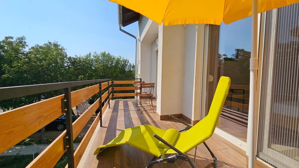 Balcony/Terrace, Seating area, sunbed